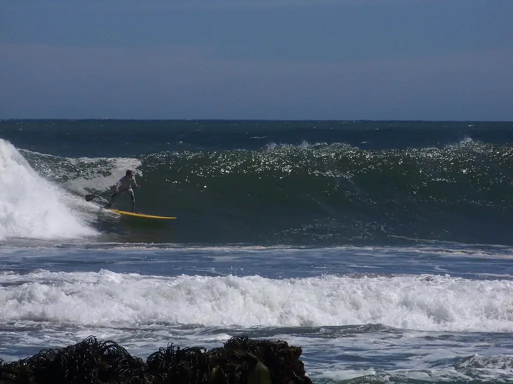 Punta de Lobos in Pichilemu with powerful waves, Chile