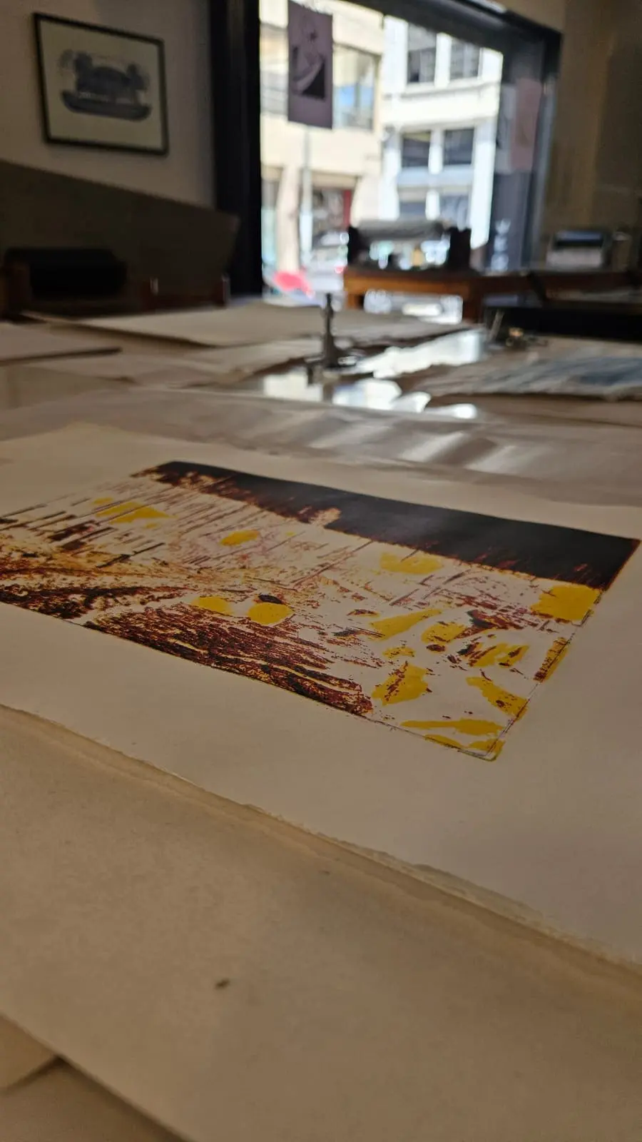 Private art workshop in Valparaíso during cruise shore excursion