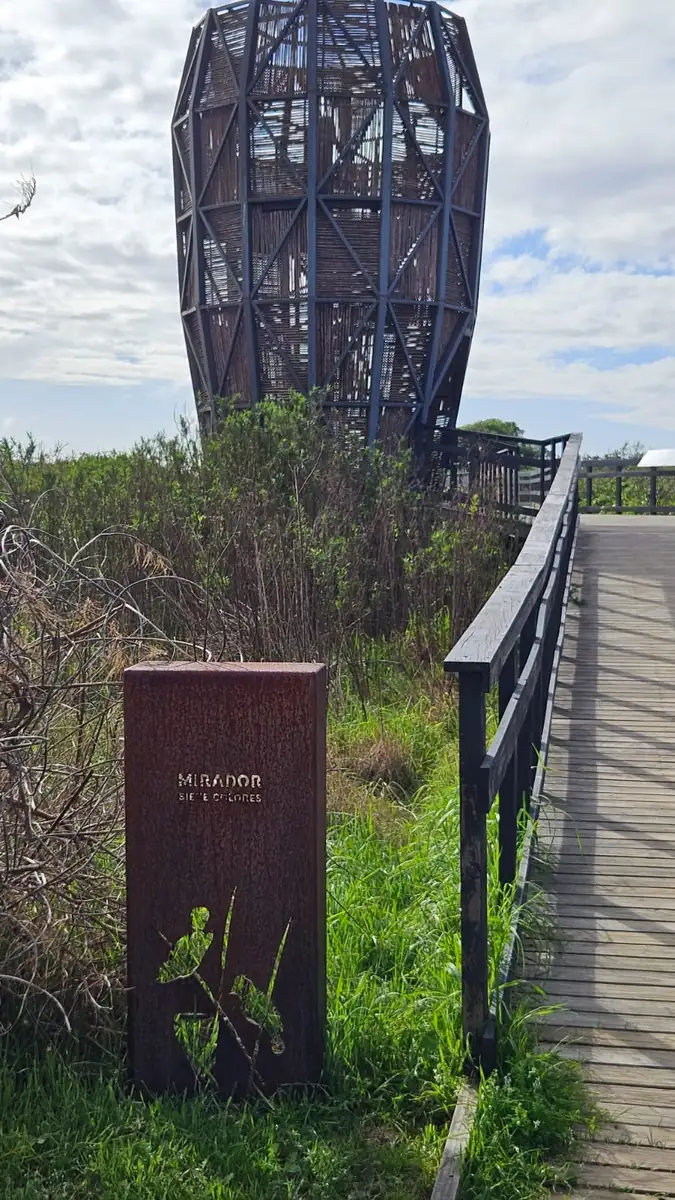 Observation tower over the Río Maipo Wetland on the central coast of Chile