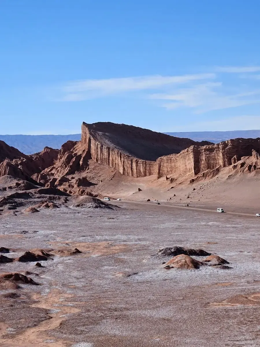 Amphitheatre rock formations of Moon Valley in the Atacama Desert