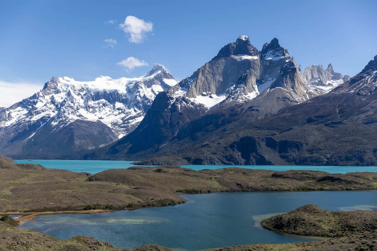 Cuernos del Paine and Paine Grande above the turquoise Lake Nordenskjold