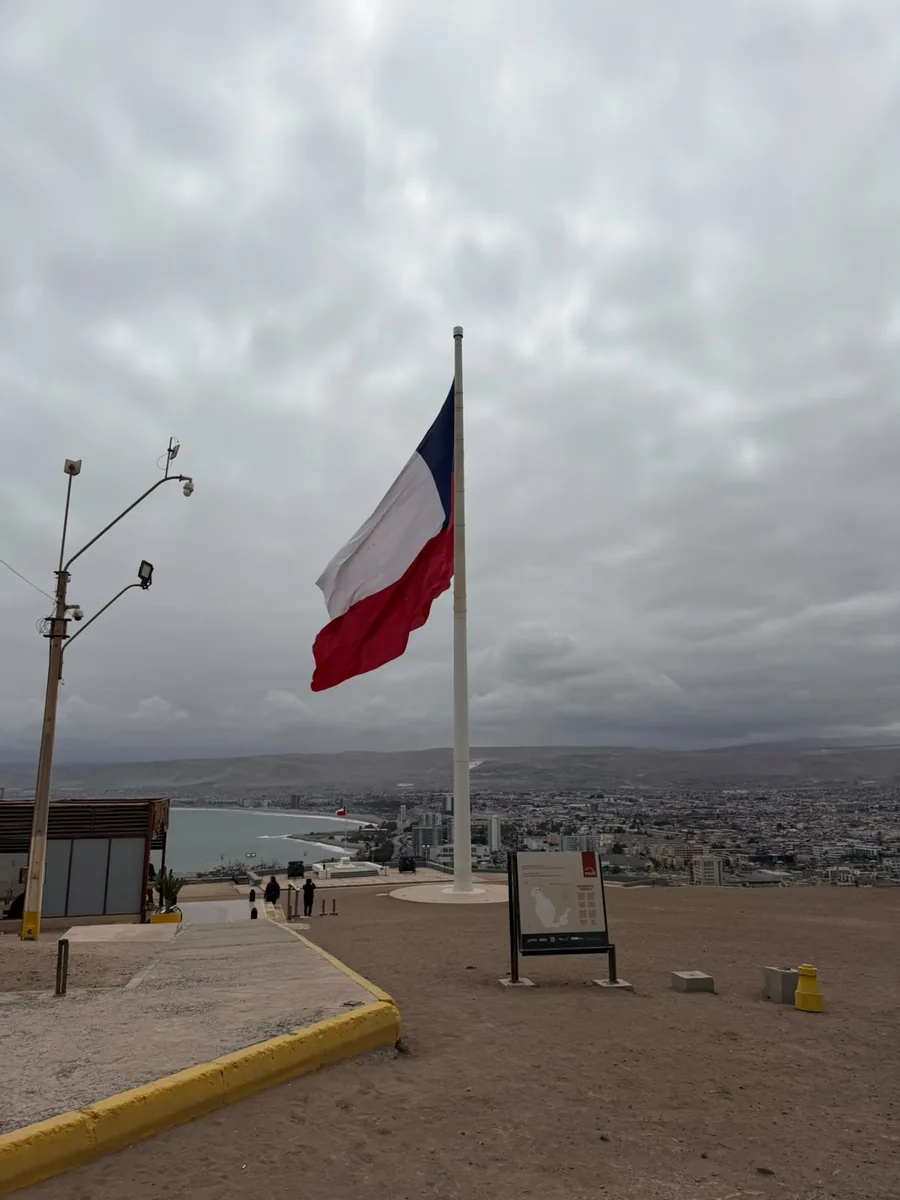 Chilean flag on the summit of Morro de Arica