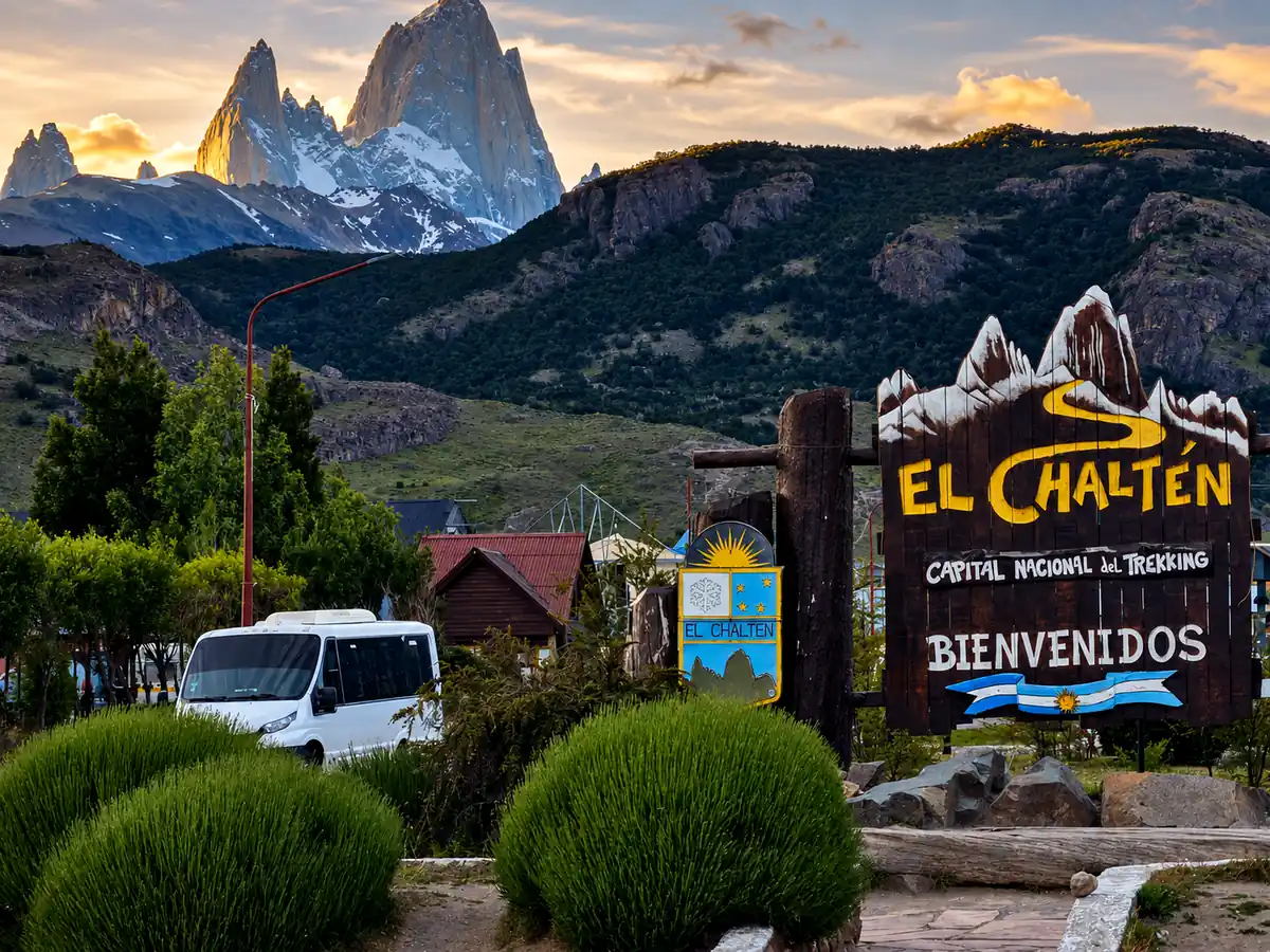 Mount Fitz Roy above El Chaltén, destination of the Puerto Natales to El Chaltén private transfer
